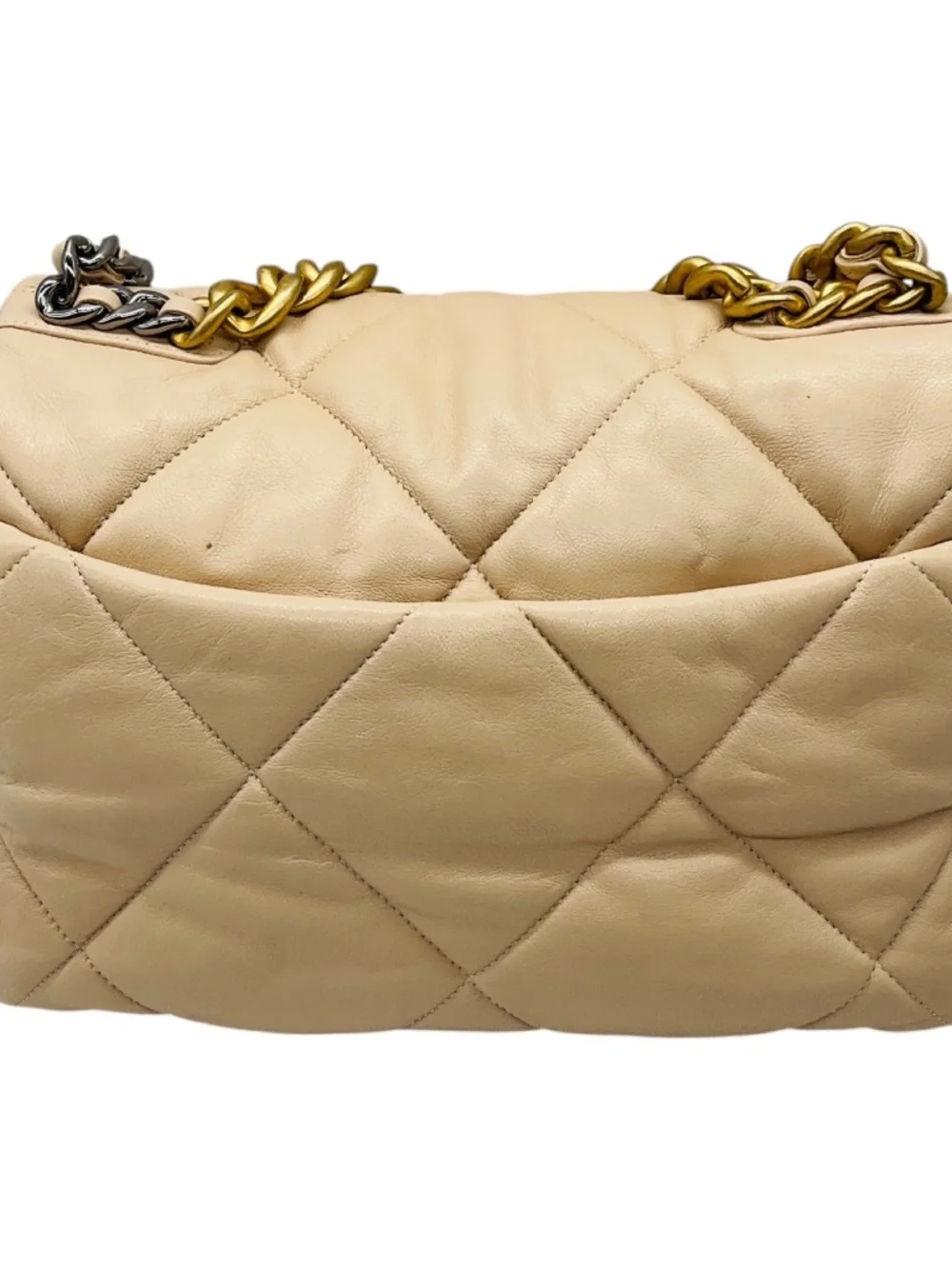 CHANEL BEIGE 2020 QUILTED LAMBSKIN LEATHER MEDIUM CHANEL 19 FLAP SHOULDER BAG WI